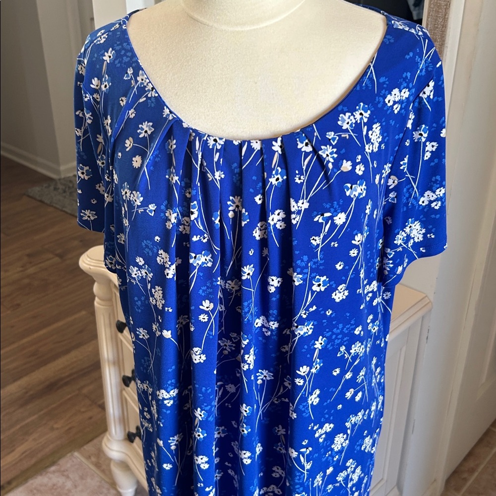 Liz Claiborne Blue Floral Top SZ 1X - Picture 3 of 5